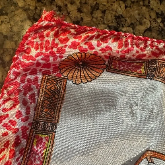 Pink Silk Scsrf - Picture 4 of 4